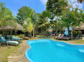 Bikini Hotel & Pool, Hostel in Palomino