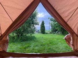 Bluebell Tent, luxe tent in Ardkeen