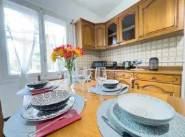 SANREMO Mare e Relax - Affittasi "Casa Illiade" con parcheggio libero, terrazza e Wi-Fi