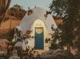 Puyacamp, domo de greda – hotel w mieście Quillota