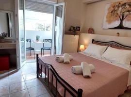 Central Fully Equipped Apartment in Heraklion, Crete, ξενοδοχείο στο Ηράκλειο Πόλη
