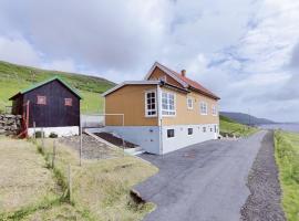 5 BR home for 9 guests in Nes, Suðuroy, dovolenkový dom 