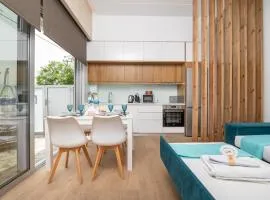 Hyacinthus Executive Suite 5 Min to BEACH