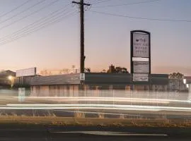 West End Motor Lodge