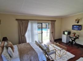 Exclusive Private Room in Joburg No loadshedding – hotel w pobliżu miejsca Rezerwat przyrody Klipriviersberg w mieście Johannesburg