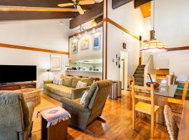 Big Dipper by AvantStay Cozy Tahoe City Condo Close To Everything, hytte i Dollar Point