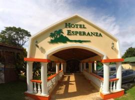 Hotel Esperanza, hotel v destinaci Carrillo