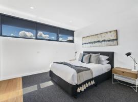 Convenient Beachside Studio Apartment, apartment in Melbourne