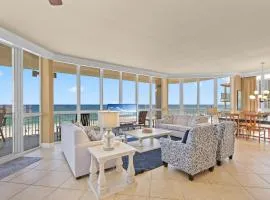 Luxury Penthouse Style Condo Oceania 2
