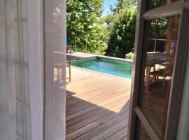 Unique ! villa piscine/parc arboré centre Bayonne, Villa in Bayonne