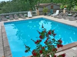 Les Papillons, hotel em Labeaume