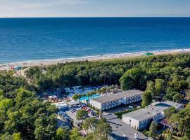 Centrum Zdrowia i Wypoczynku Jantar, hotel v destinaci Darłówko