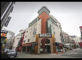 호텔마리골드 โรงแรมที่Bupyeong-guในอินชอน