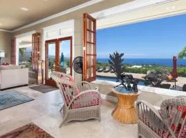 PACIFIC VISTA RETREAT Stunning 5BR Home Overlooking Ocean Privacy and Pool