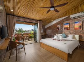 Hoi An Golden Bamboo An Bang Beach Villa & Spa, holiday rental in Hoi An