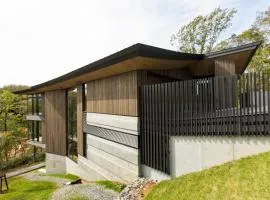 Tsubasa Chalet at Hanaridge