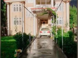 Mountain View guest house