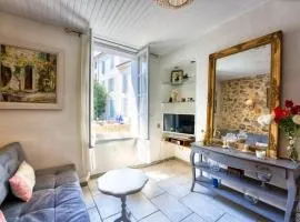 NEW 2-bed Central Cannes Apt