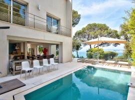 Villa Mont Boron, vue mer exceptionnelle, hotel in Nice