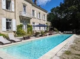 Chateau de Thuries