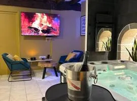 L'Etreinte, gîte de charme avec jacuzzi intérieur et sauna