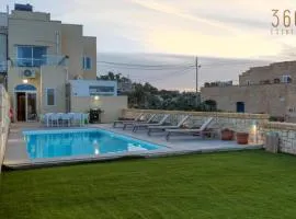 LUX Villa with Private Pool, BBQ & Rooftop Oasis by 360 Estates