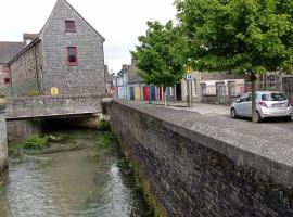Town Centre House, hotel in Clonakilty