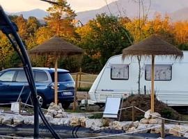 Camping Garden Park PITCHES, kemping Radovljicában