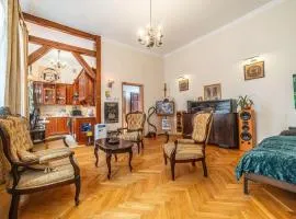 Climatic studio for 2-4 person in Main Square