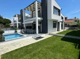 Milena's Luxury Villa
