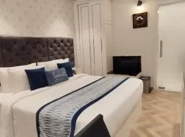 ์๋ง๋
ธ๋ผ ๋ ํ ํธํ
์ค & ํด๋ฝ