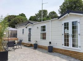 Stream Valley Holiday Park, holiday park in Penzance