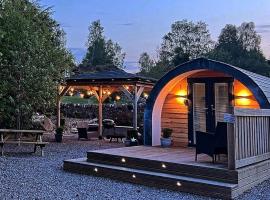 Loch Ness Pods, Pod 2, apartment in Fort Augustus
