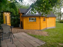 Sterrenzicht BB Weidszicht, hotel con tinas de hidromasaje en Doezum