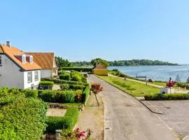 Two-Bedroom Holiday Home In Nysted
