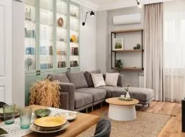 Brand New 2 bdr Luxury Apartment in Top Centre