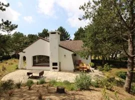 Annonce professionnelle. Jolie maison de vacances 4 chambres avec jardin à proximité de la mer.