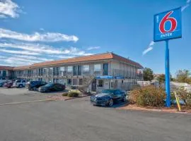 Motel 6-Albuquerque, NM - Carlisle