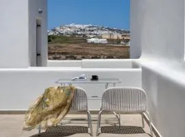 Montrez Studio Santorini