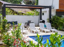 Playa Negra Home's CR, apartmanhotel Hone Creekben