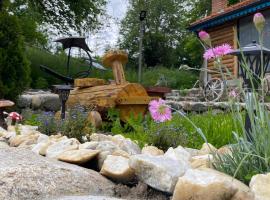 Casa Bunicilor Traditionala, villa in Budeni