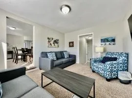 Charming 4BR Home in Liberty Township w Large Deck