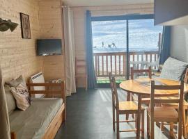 Studio 27m2 – hotel w mieście Ancelle