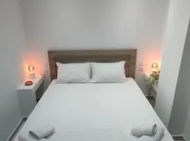 Tsikas Rooms 2