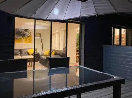 Appartement climatisé avec sa terrasse de 25 M2