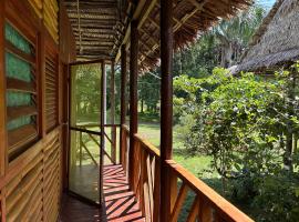 Chamisal Jungle Hotel, hotel a Llanchama