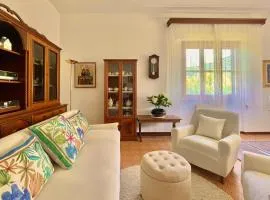 Hostly - Villa Elisa - Between Pisa and Lucca