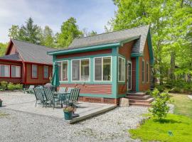 Summer Village Family Cottage with Community Perks!, hotel in Westford