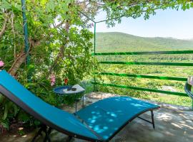 Apartment Feel the nature, hotel sa Slime