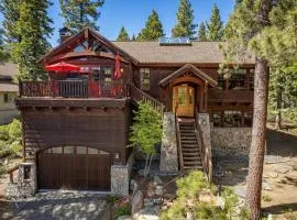 Big Horn Luxury Lodge - 4 BR w Hot Tub & Close to Lake!